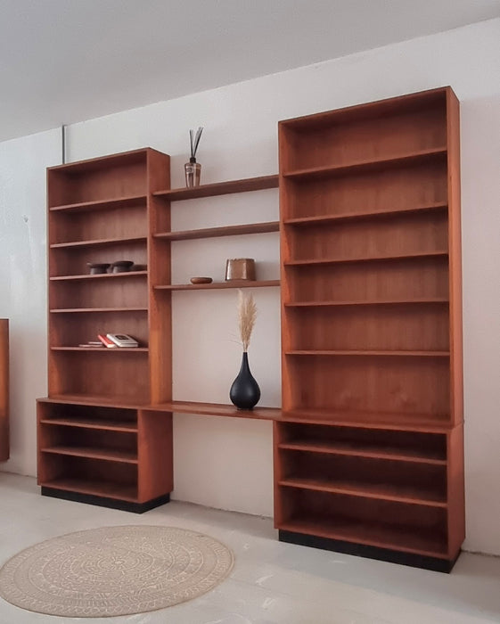 Mid Century boekenkast