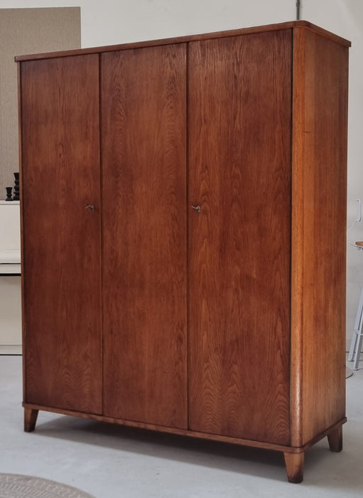 Mid Century kledingkast