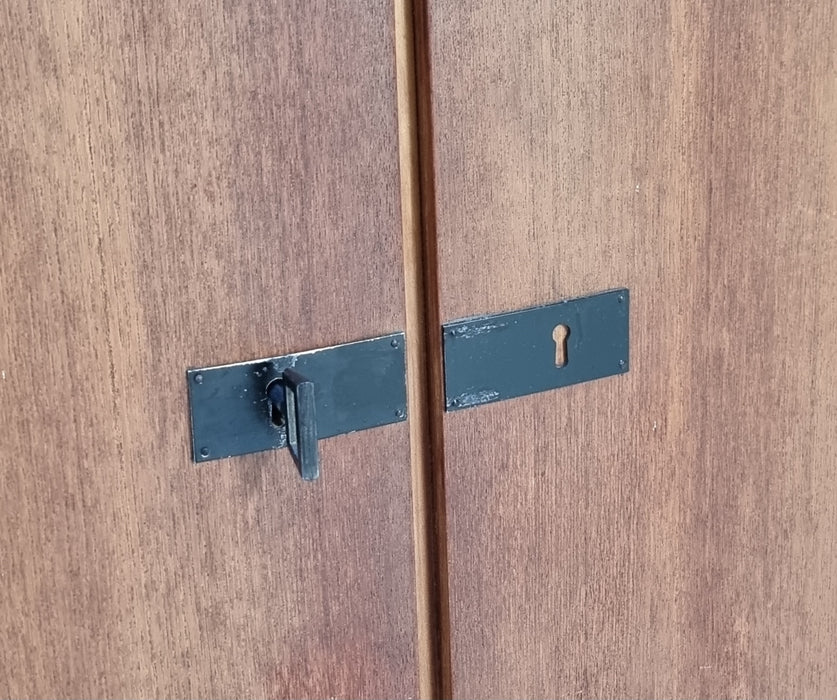 Mid Century kledingkast