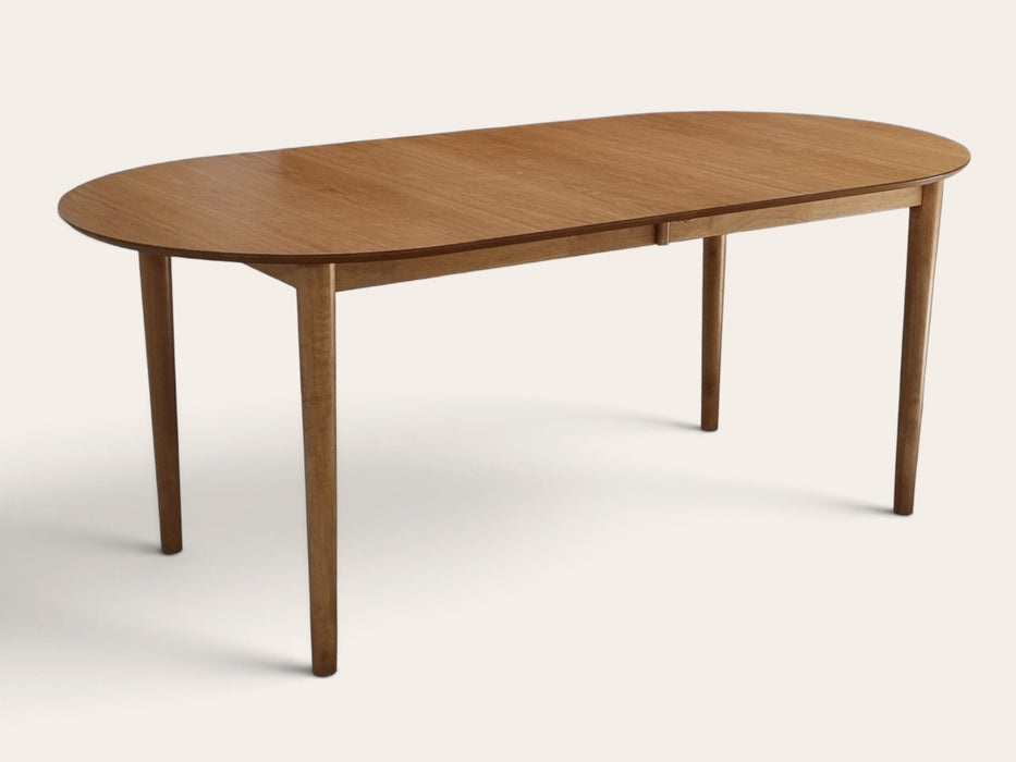 Uitschuifbare eettafel