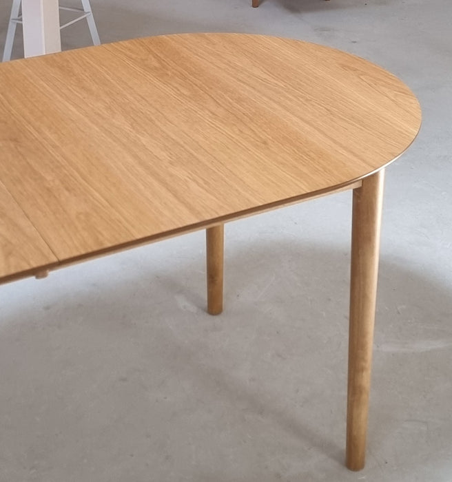 Uitschuifbare eettafel
