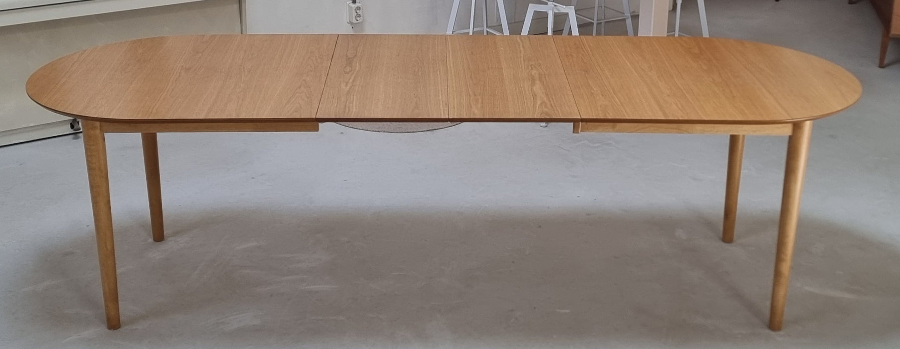Uitschuifbare eettafel