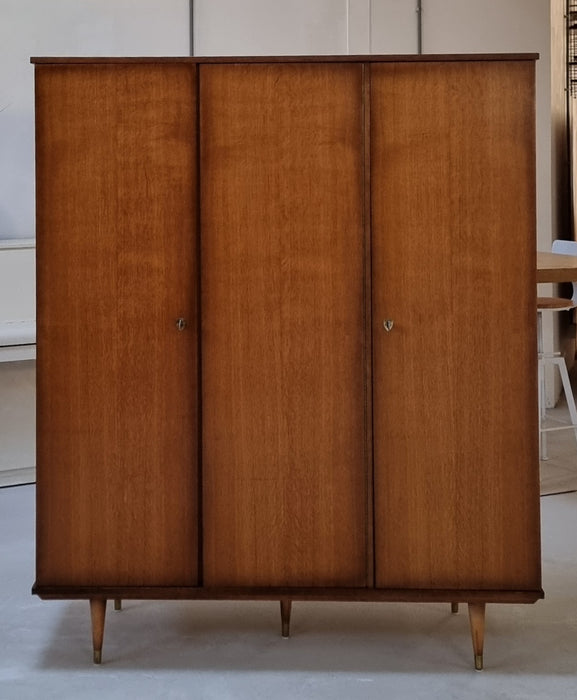 Mid Century kledingkast