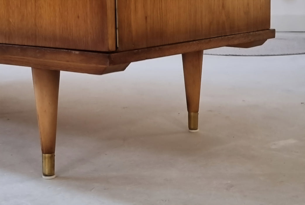 Mid Century kledingkast