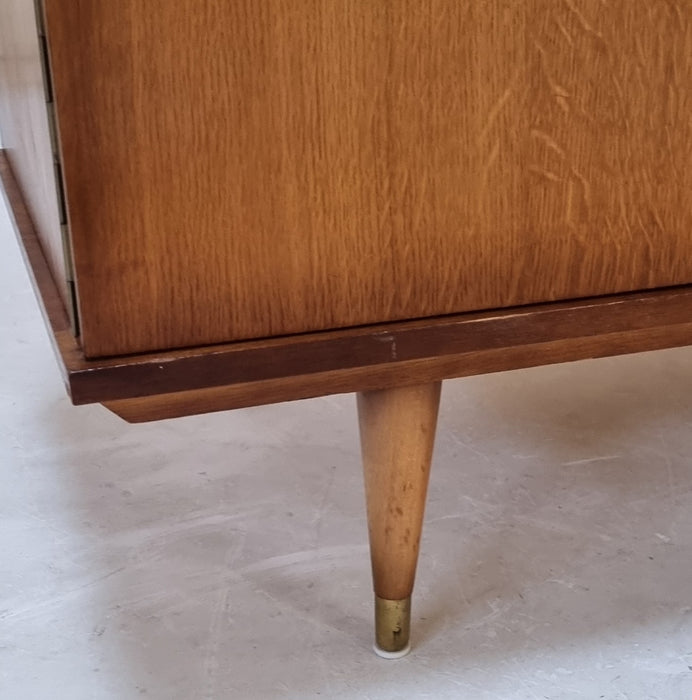 Mid Century kledingkast