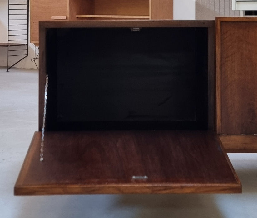 Mid Century lowboard