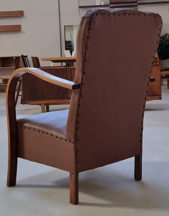 Poltrona della metà del secolo