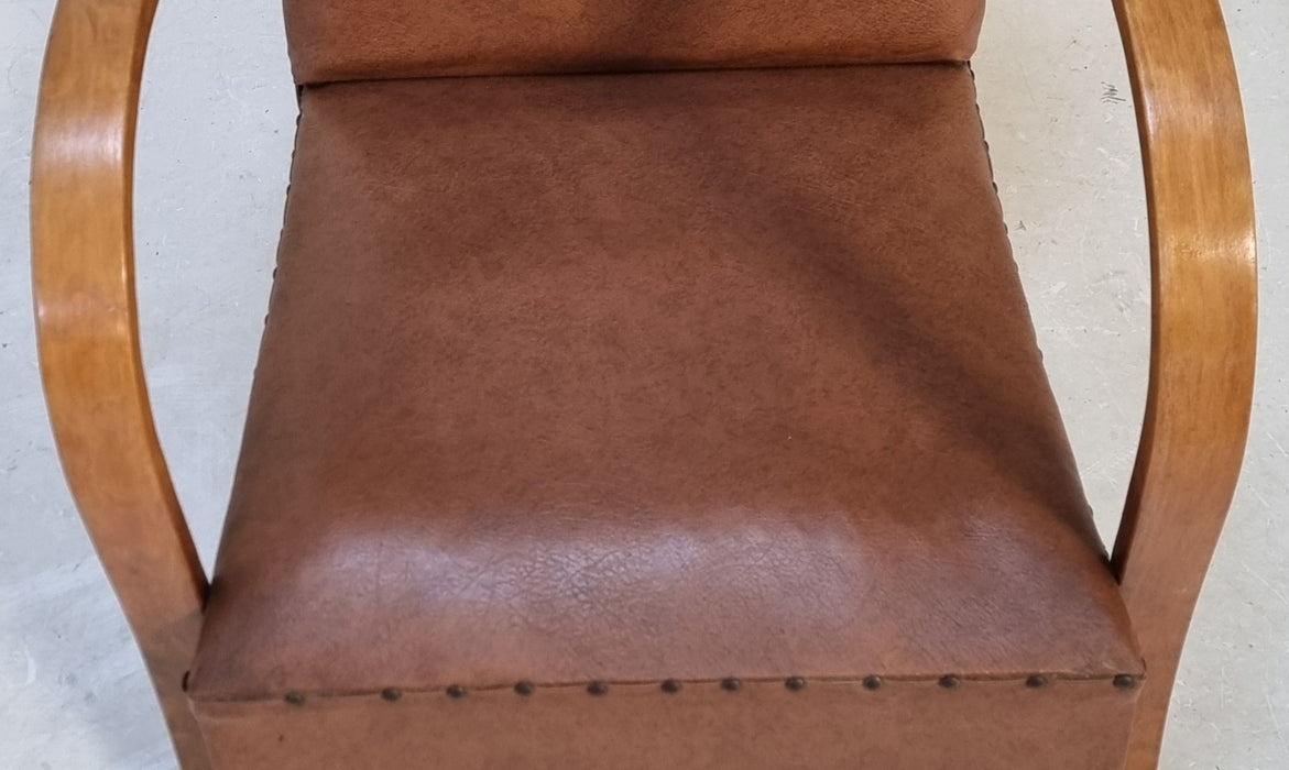 Poltrona della metà del secolo