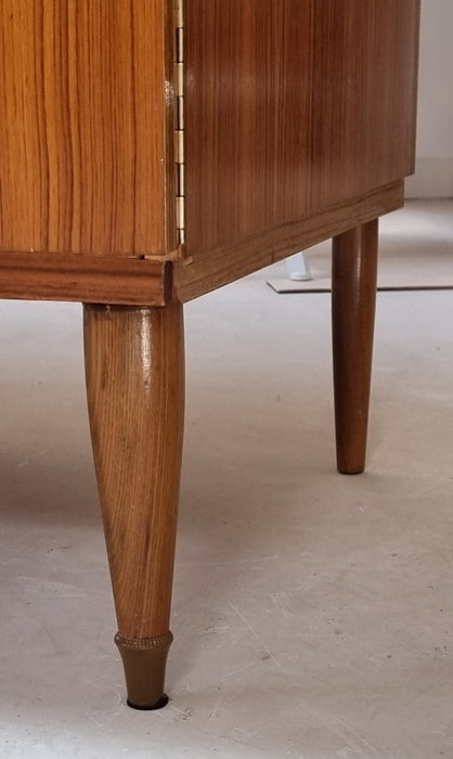 Mid Century kledingkast
