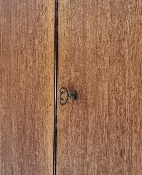 Mid Century kledingkast