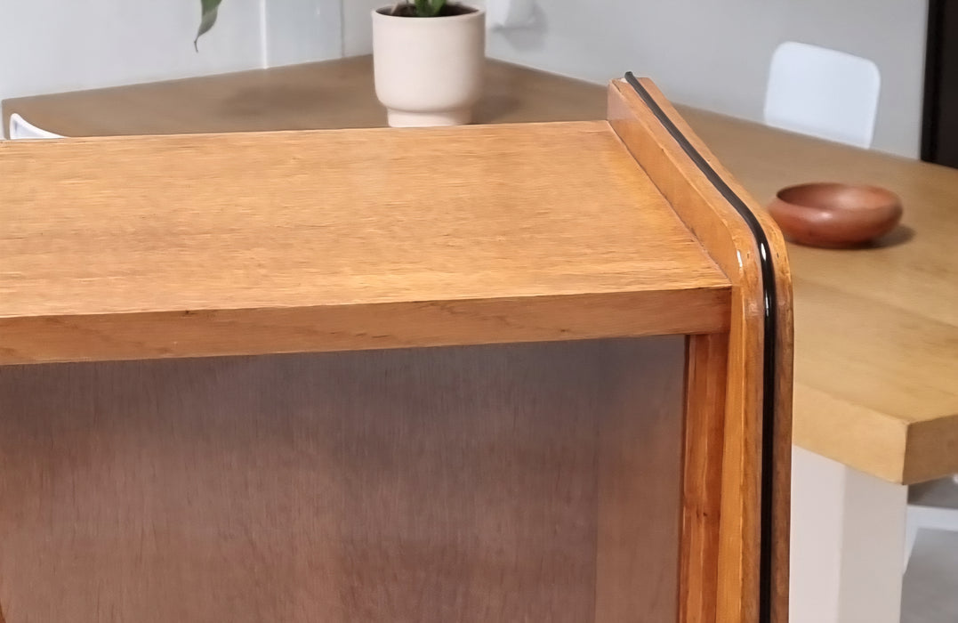 Mid Century vitrinekast