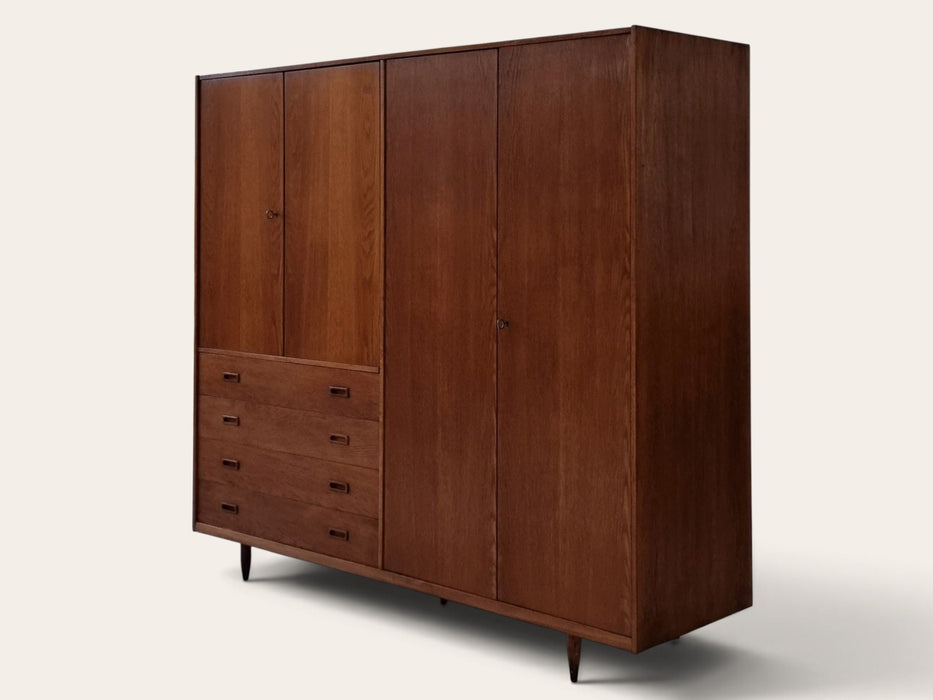 Mid Century kledingkast