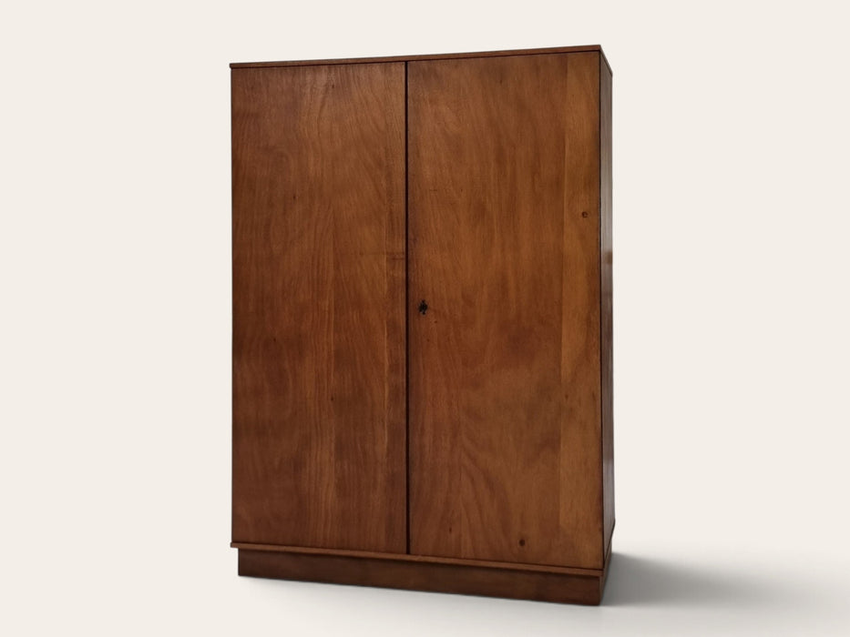 Mid century kast