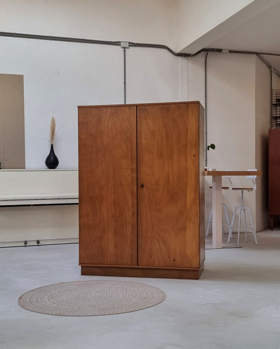 Mid century kast
