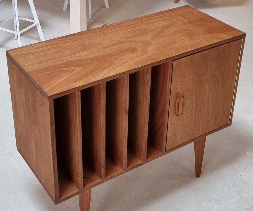 Platenkast Vidar
