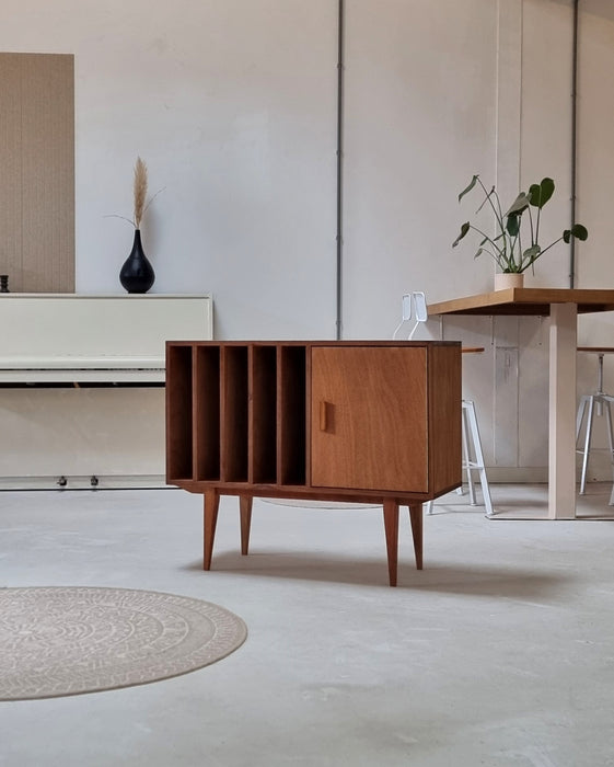 Platenkast Vidar