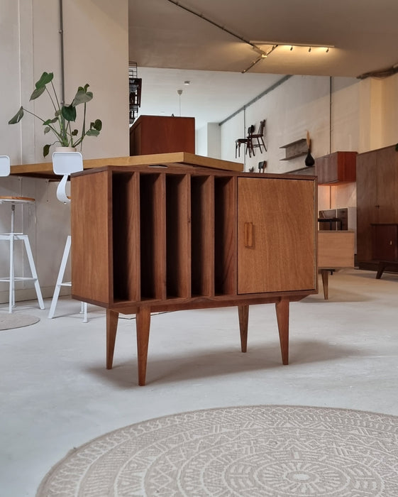 Platenkast Vidar