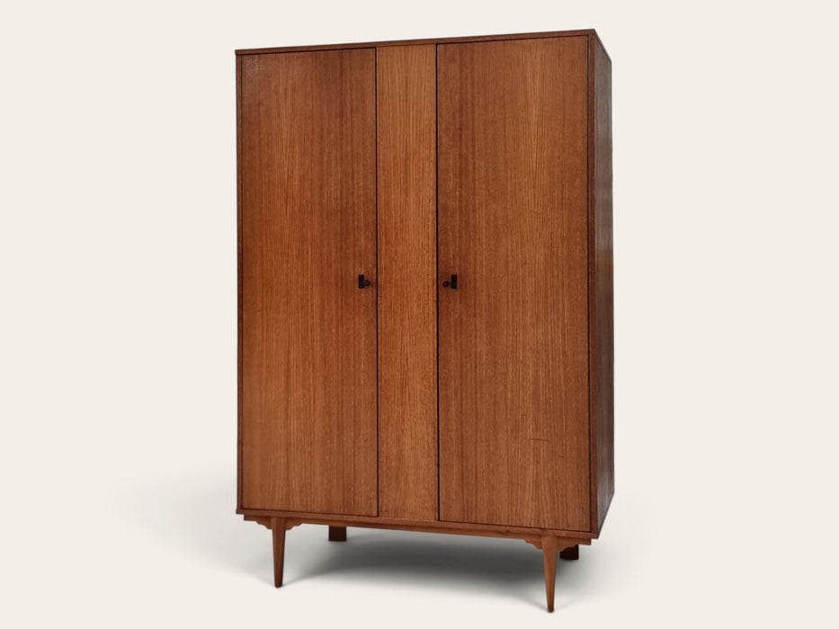 Mid Century kledingkast