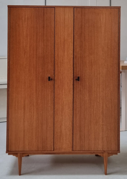 Mid Century kledingkast