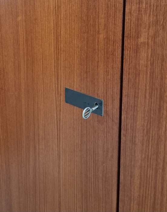 Mid Century kledingkast