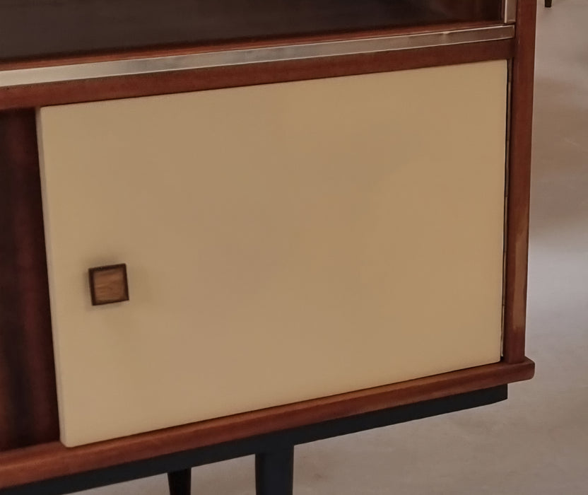 Mid Century vitrinekast