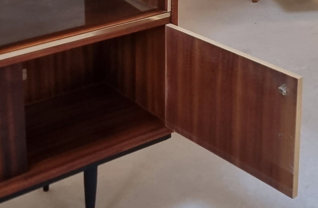 Mid Century vitrinekast
