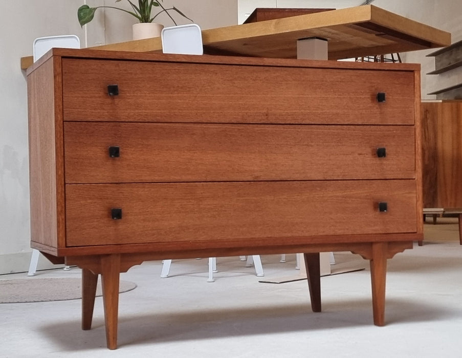 Mid Century ladekast