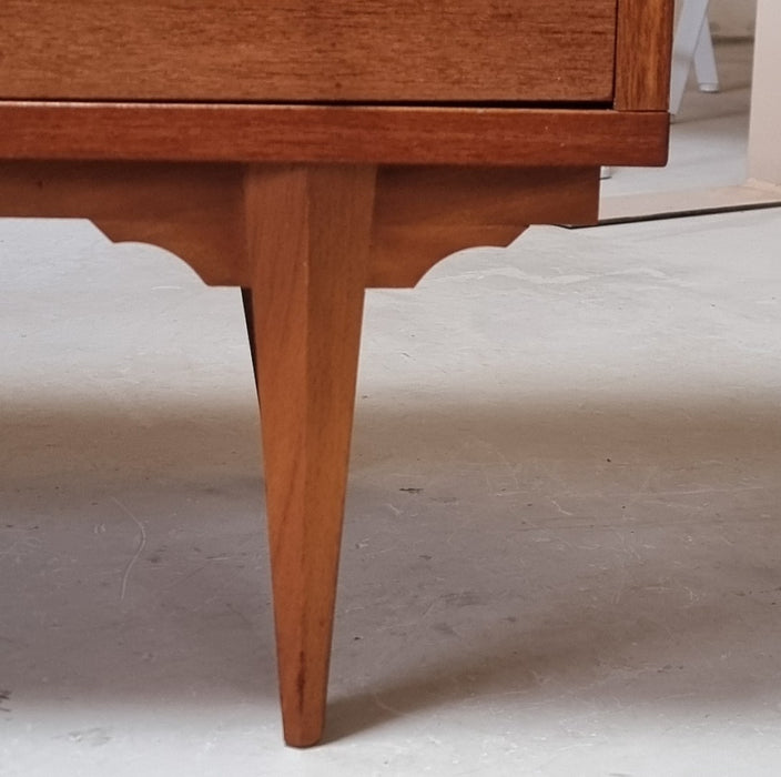 Mid Century ladekast