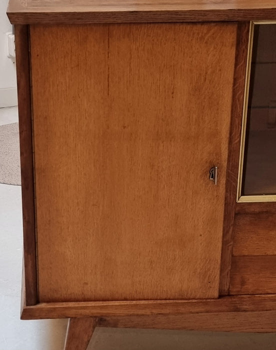 Mid Century vitrinekastje