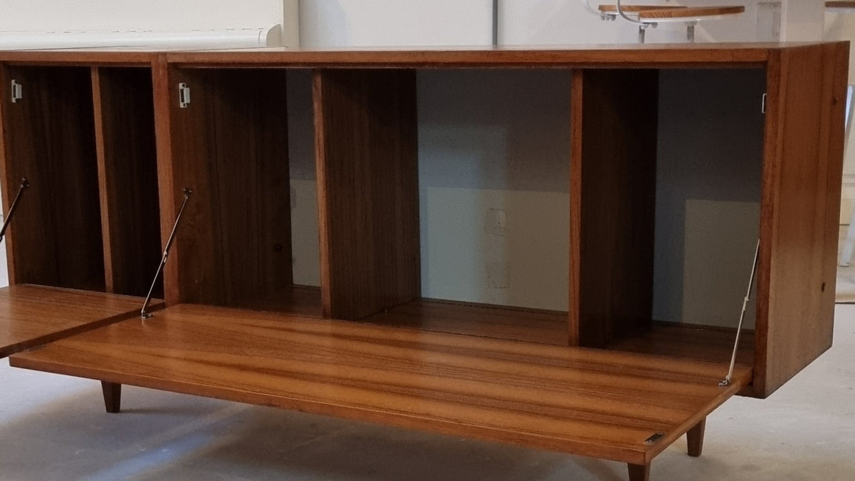 Mid Century sideboard