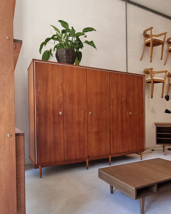 Mid Century kledingkast