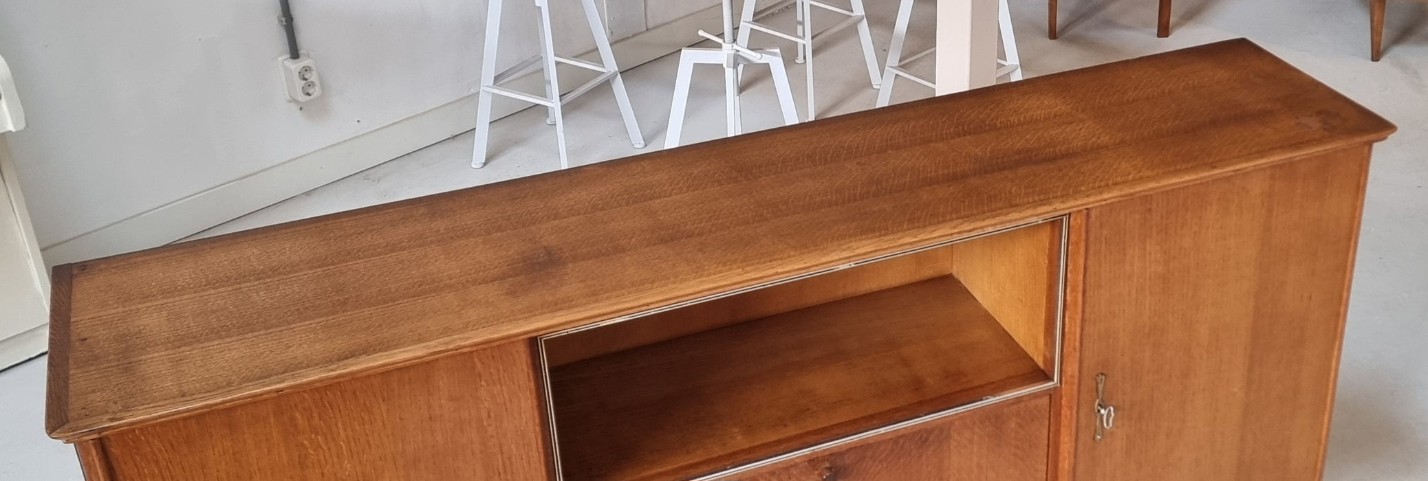 Mid Century midboard