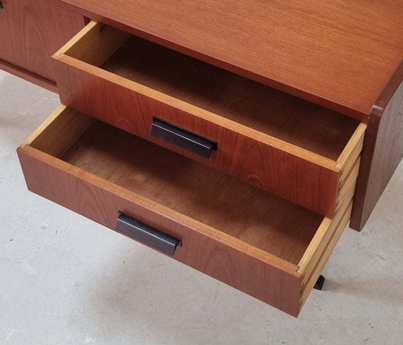 Mid Century lowboard
