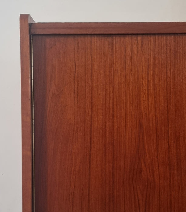 Mid Century kledingkast