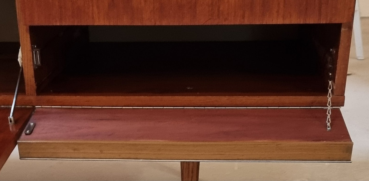 Mid Century lowboard