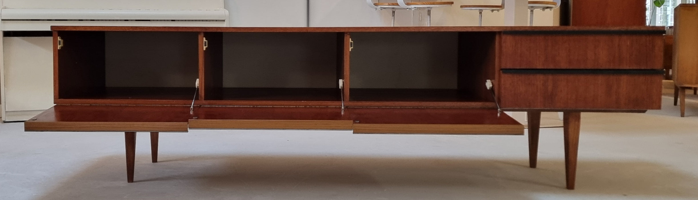 Mid Century lowboard