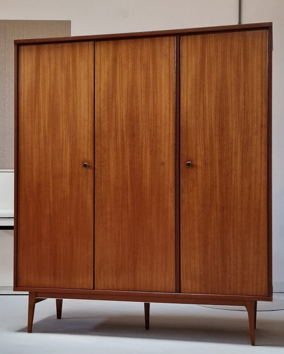Mid Century kledingkast