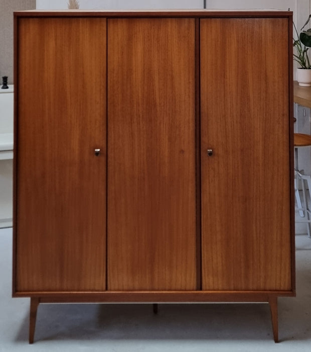 Mid Century kledingkast