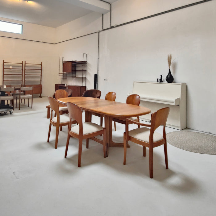 Mid Century eettafel