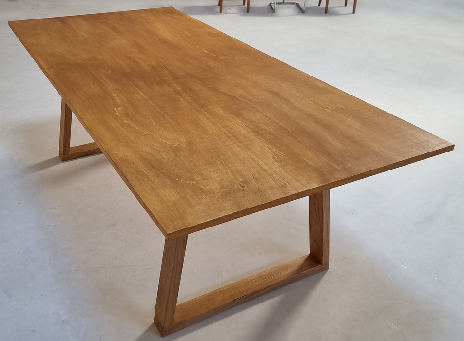 Eettafel Kjeld