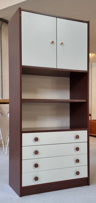 70's highboard