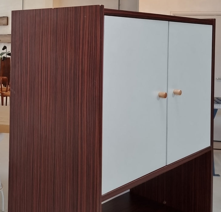 70's highboard