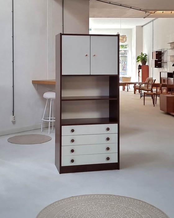 70's highboard