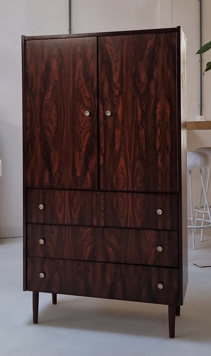 70's highboard
