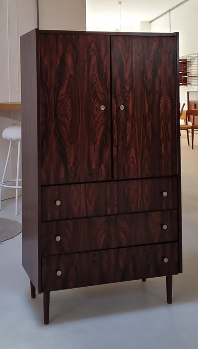 70's highboard