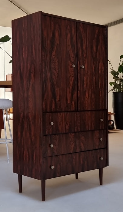70's highboard