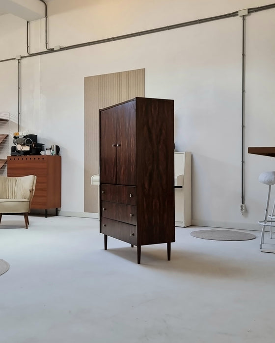 70's highboard