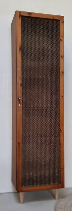 70's kast