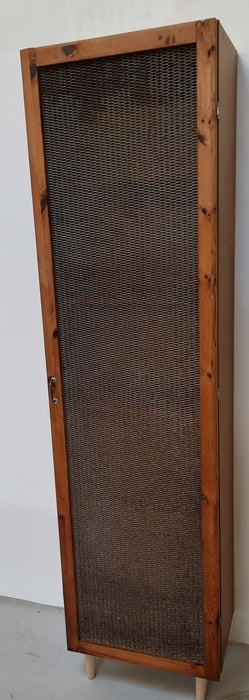 70's kast