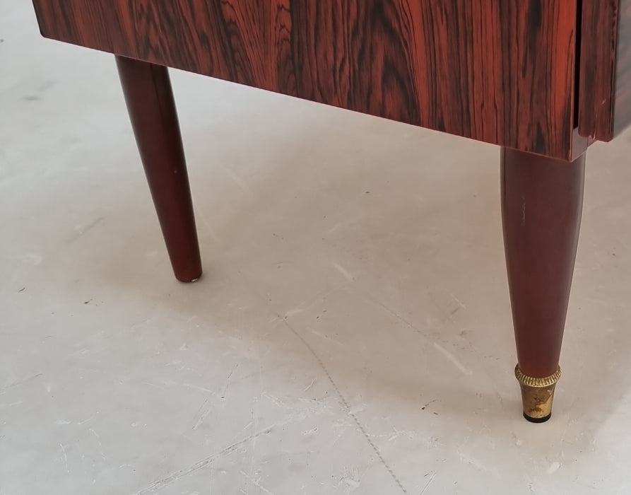 Mid Century kasten